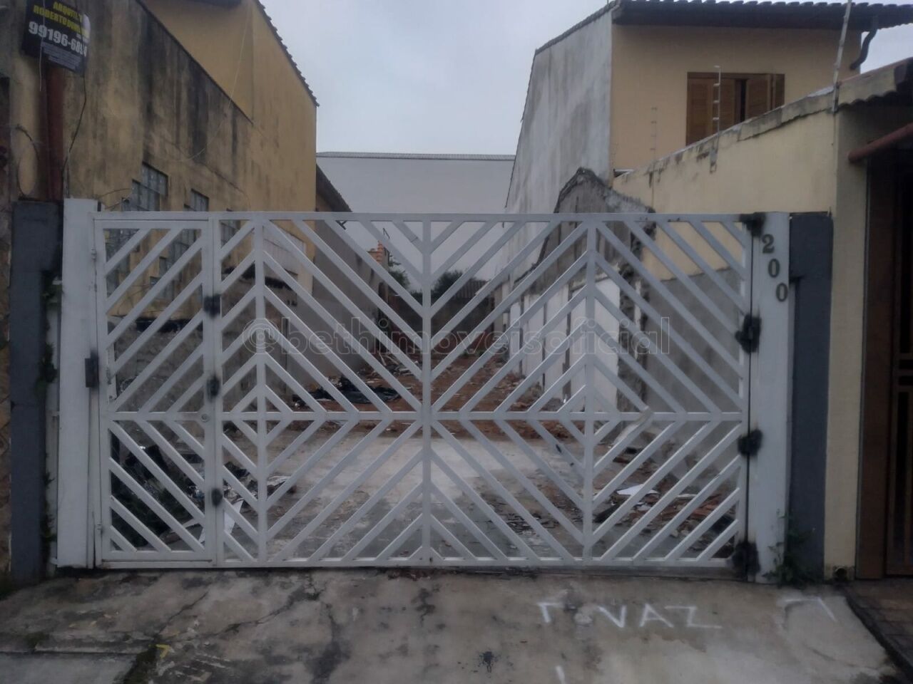 Terreno para Venda - Vila Santa Terezinha Zona Norte