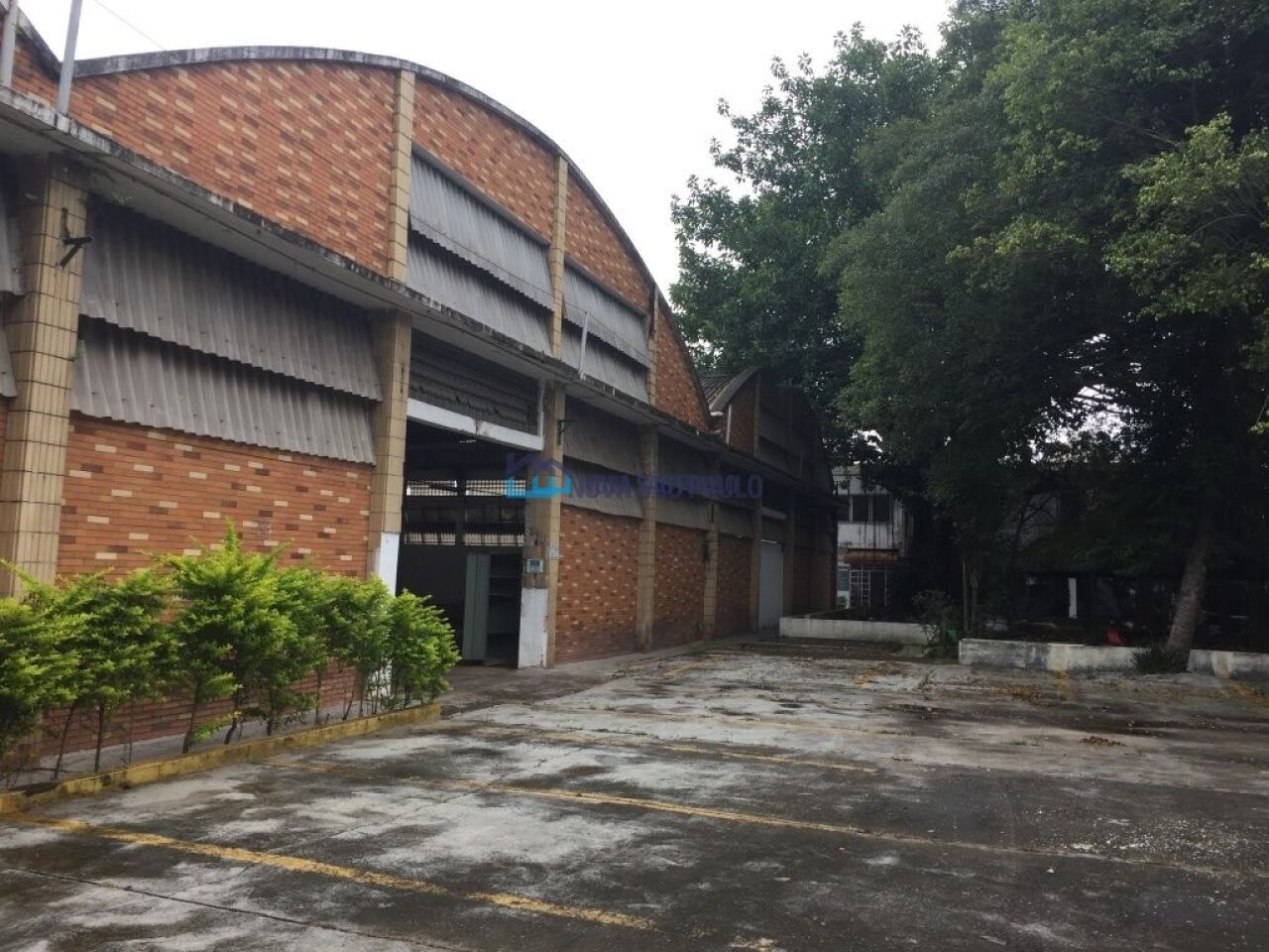 Foto 2 - BI38018
