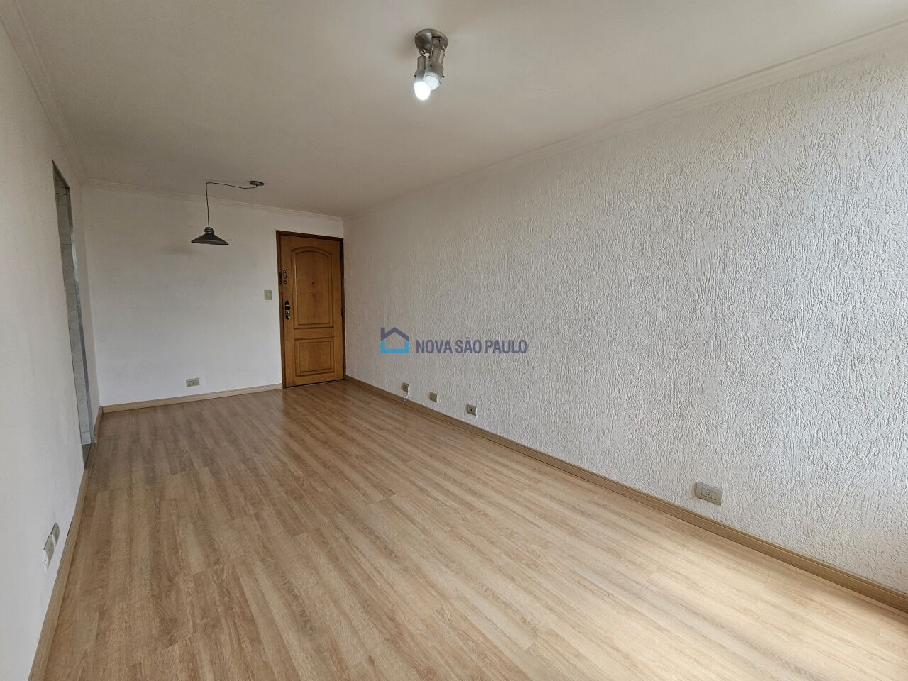 Foto 3 - BI42300