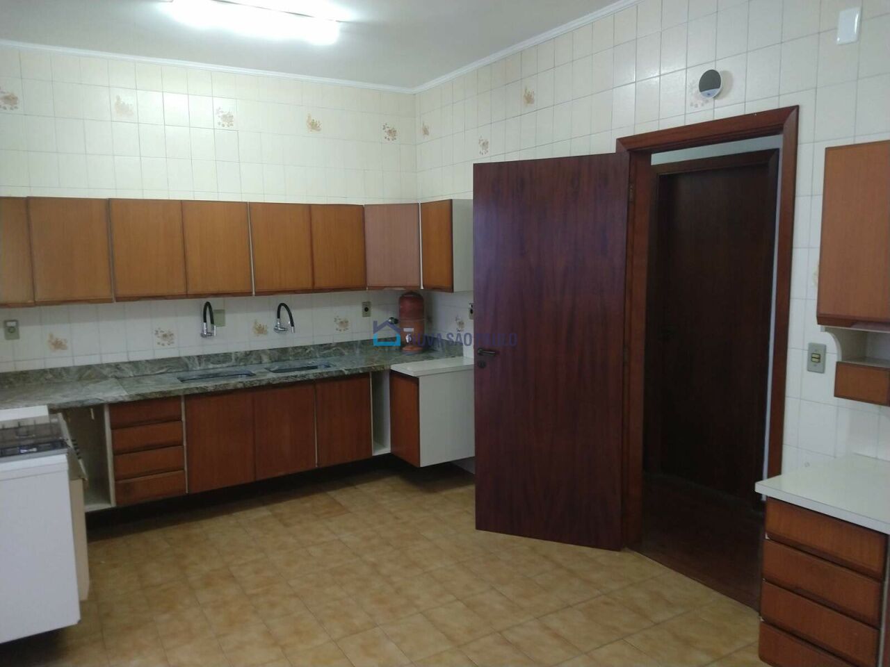 Foto 10 - BI43659