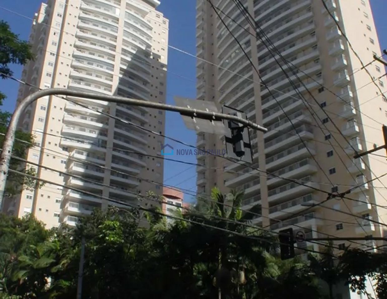 Foto 30 - BI44755
