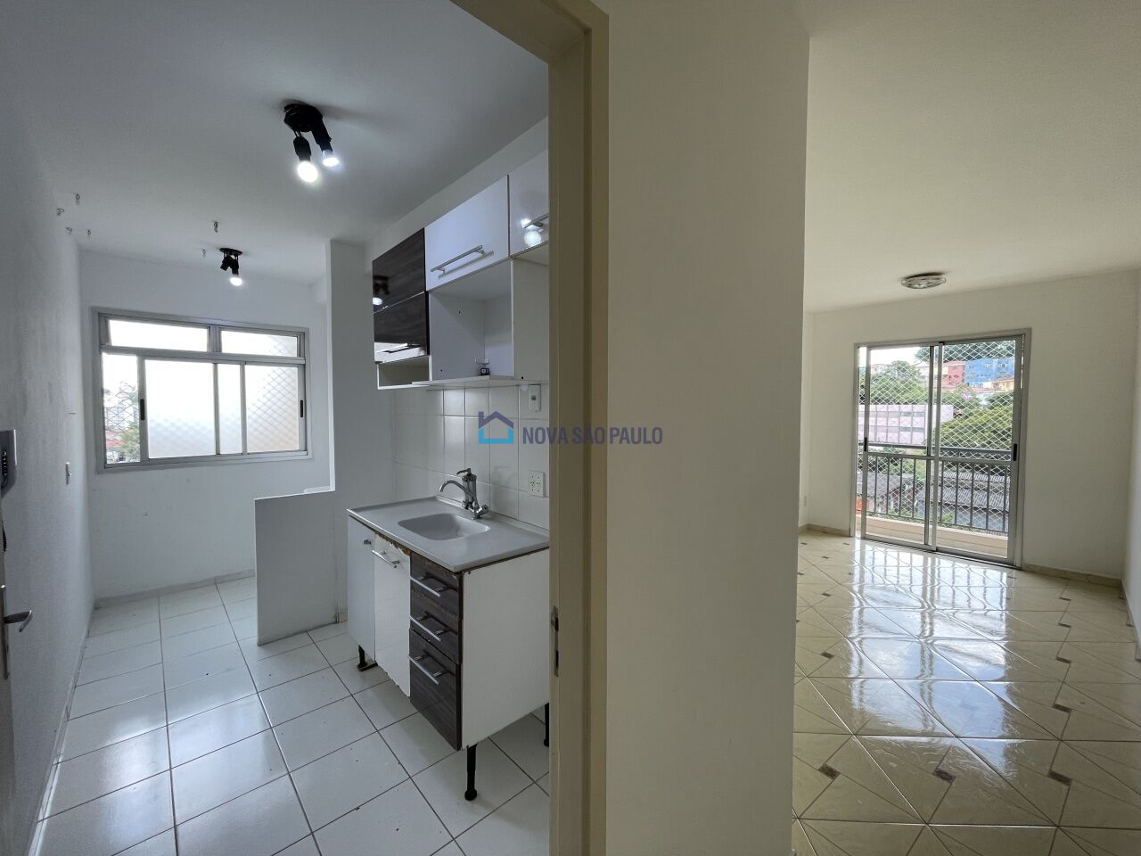 Foto 2 - BI46043