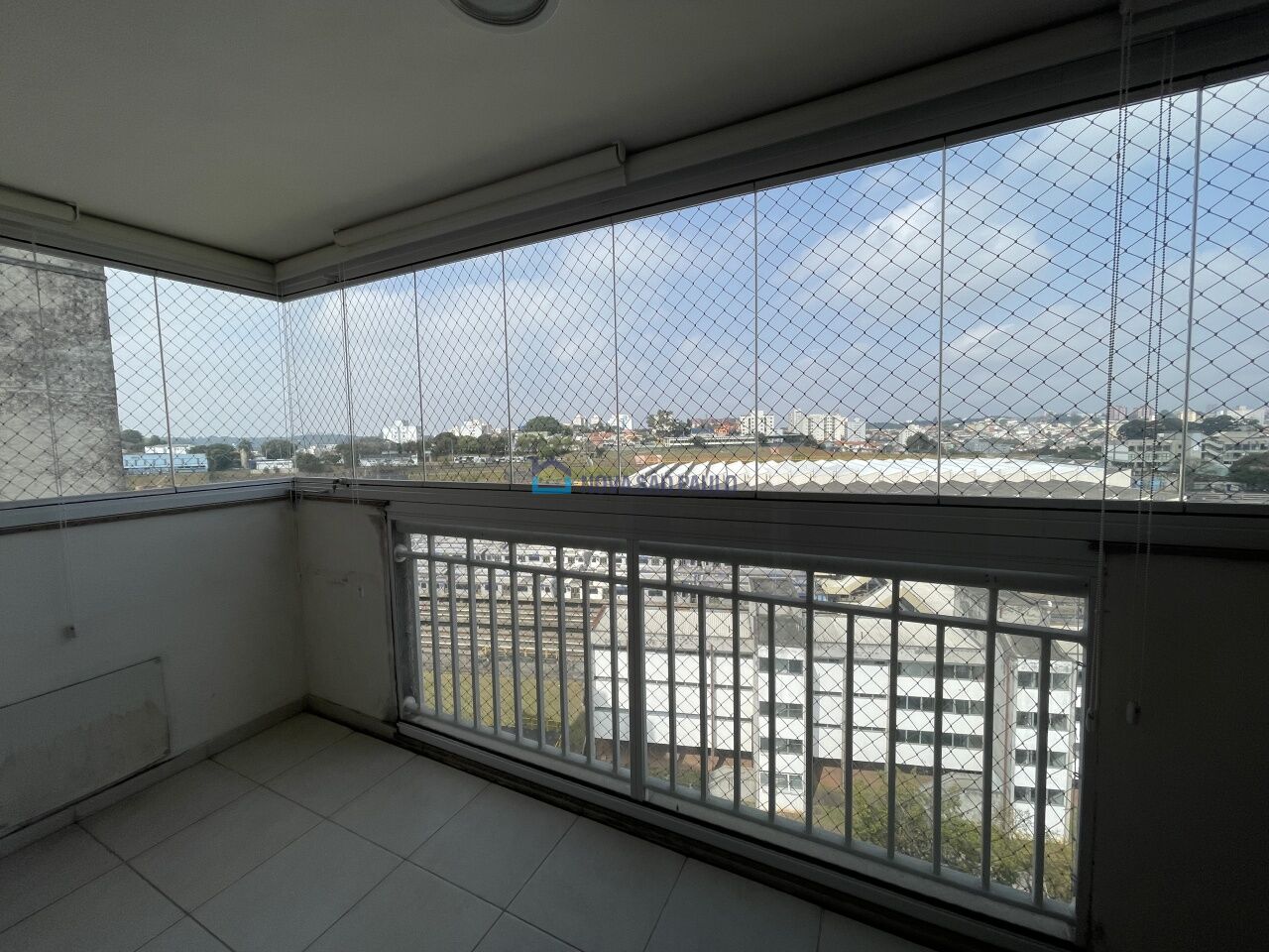 Foto 6 - BI48015
