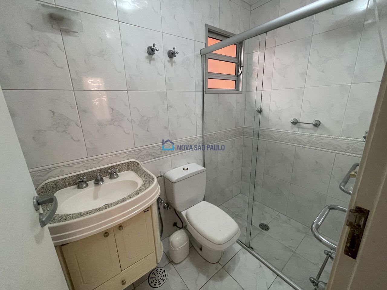 Foto 10 - BI48016