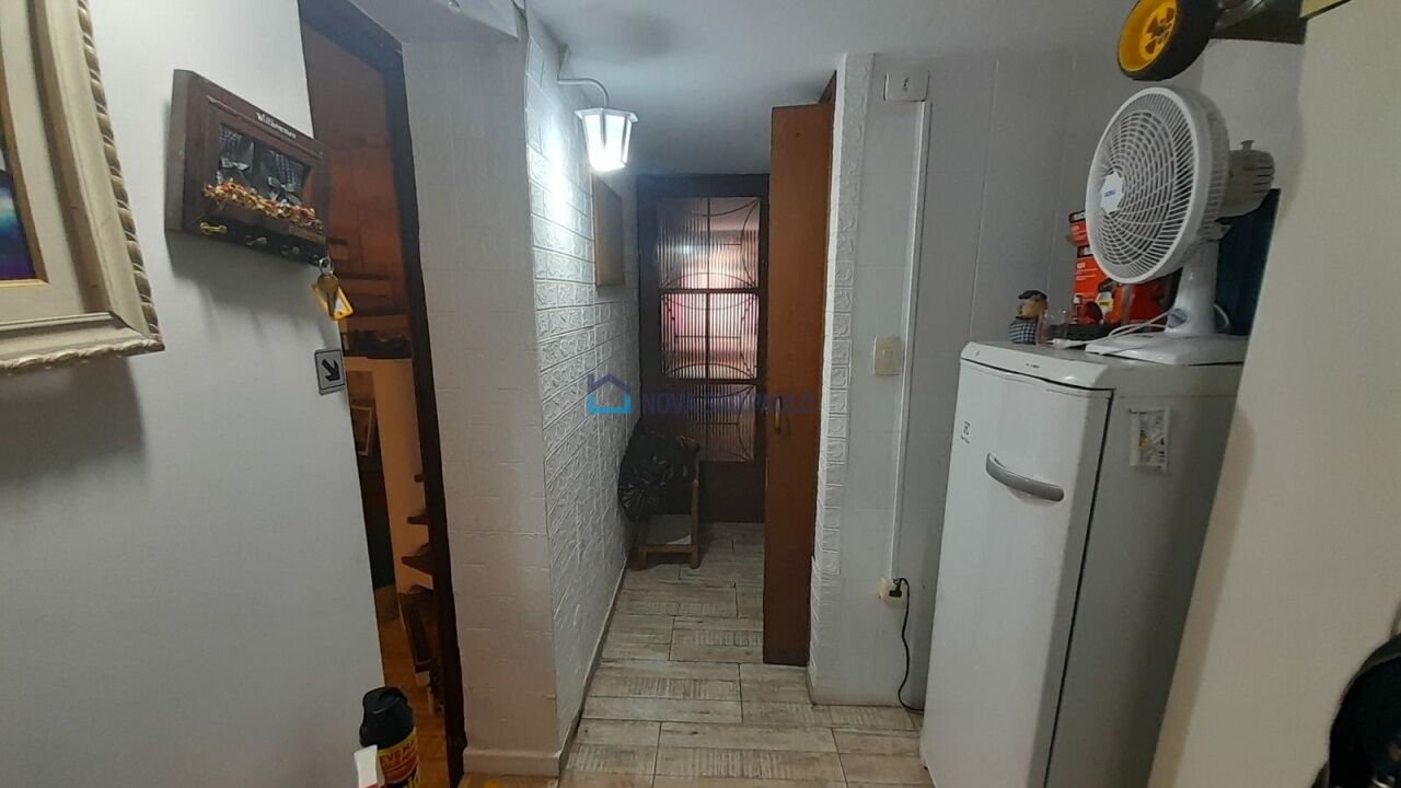 Foto 32 - BI48302