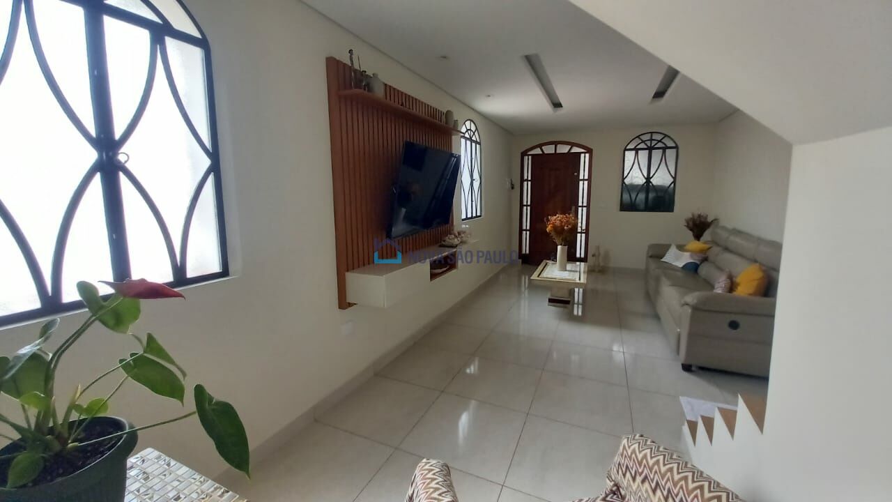 Foto 4 - BI48905