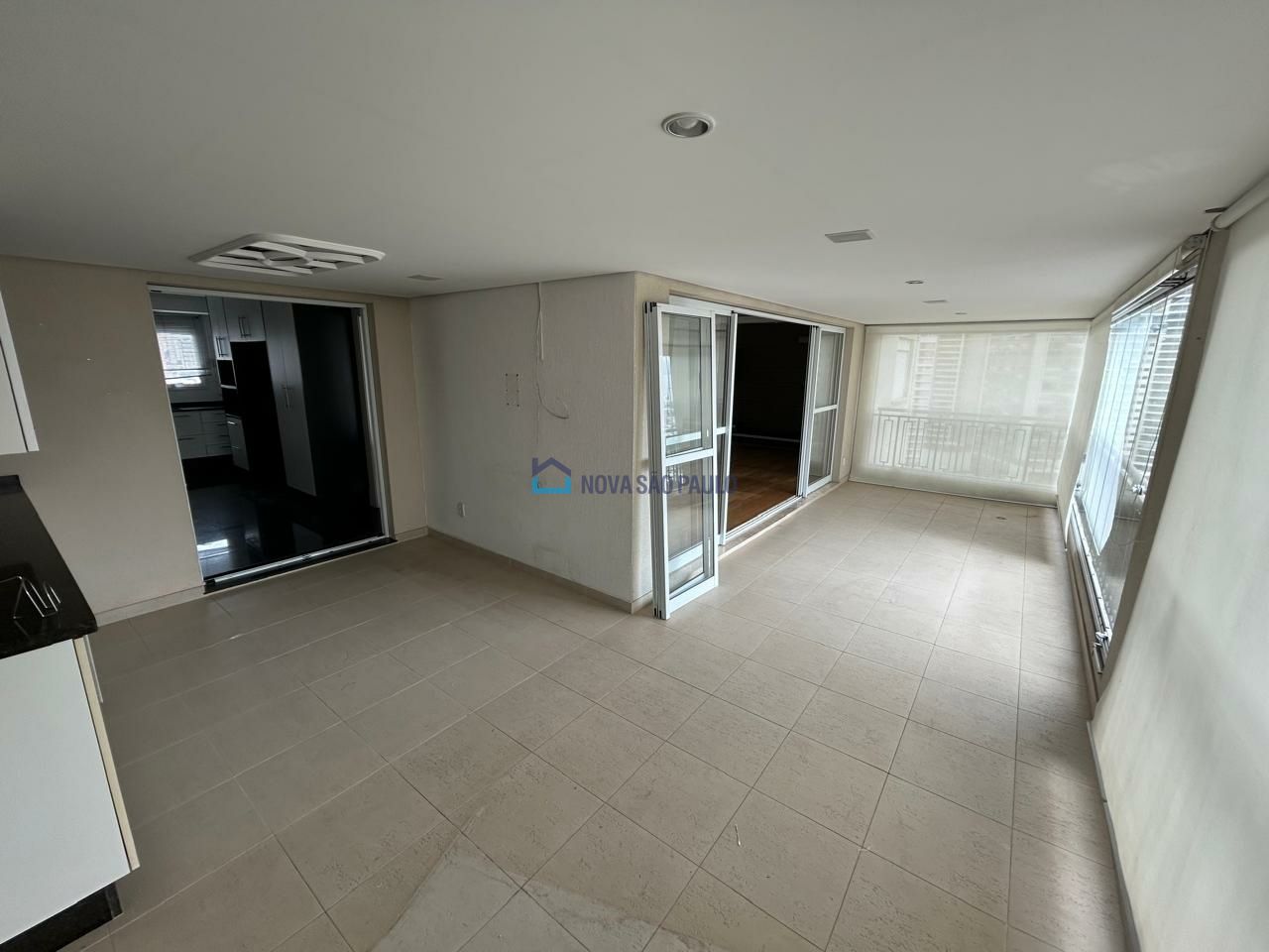 Foto 49 - BI48952