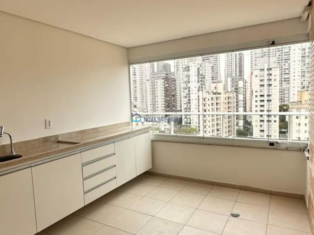 Foto 4 - BI48982