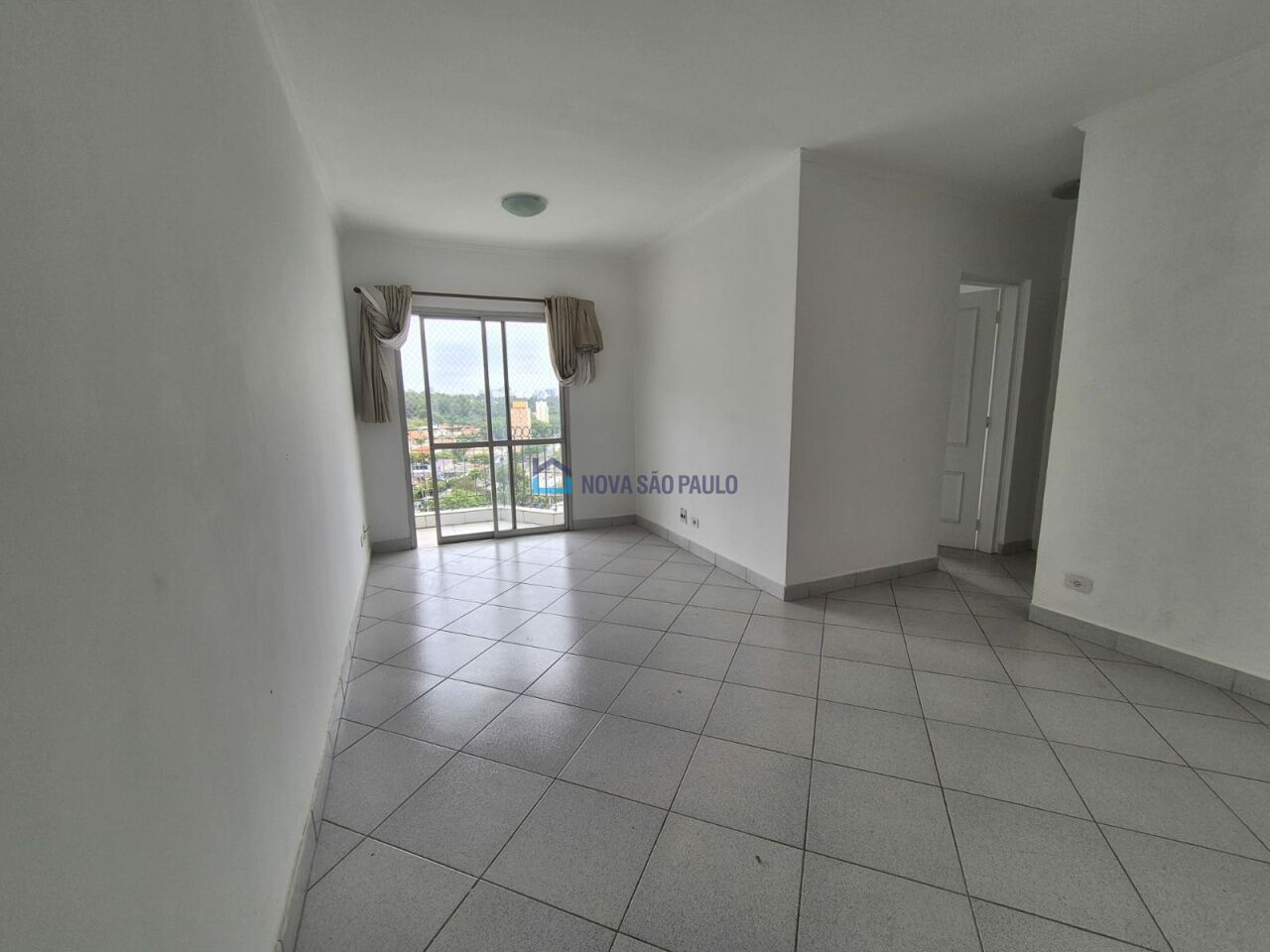 Foto 3 - BI49017