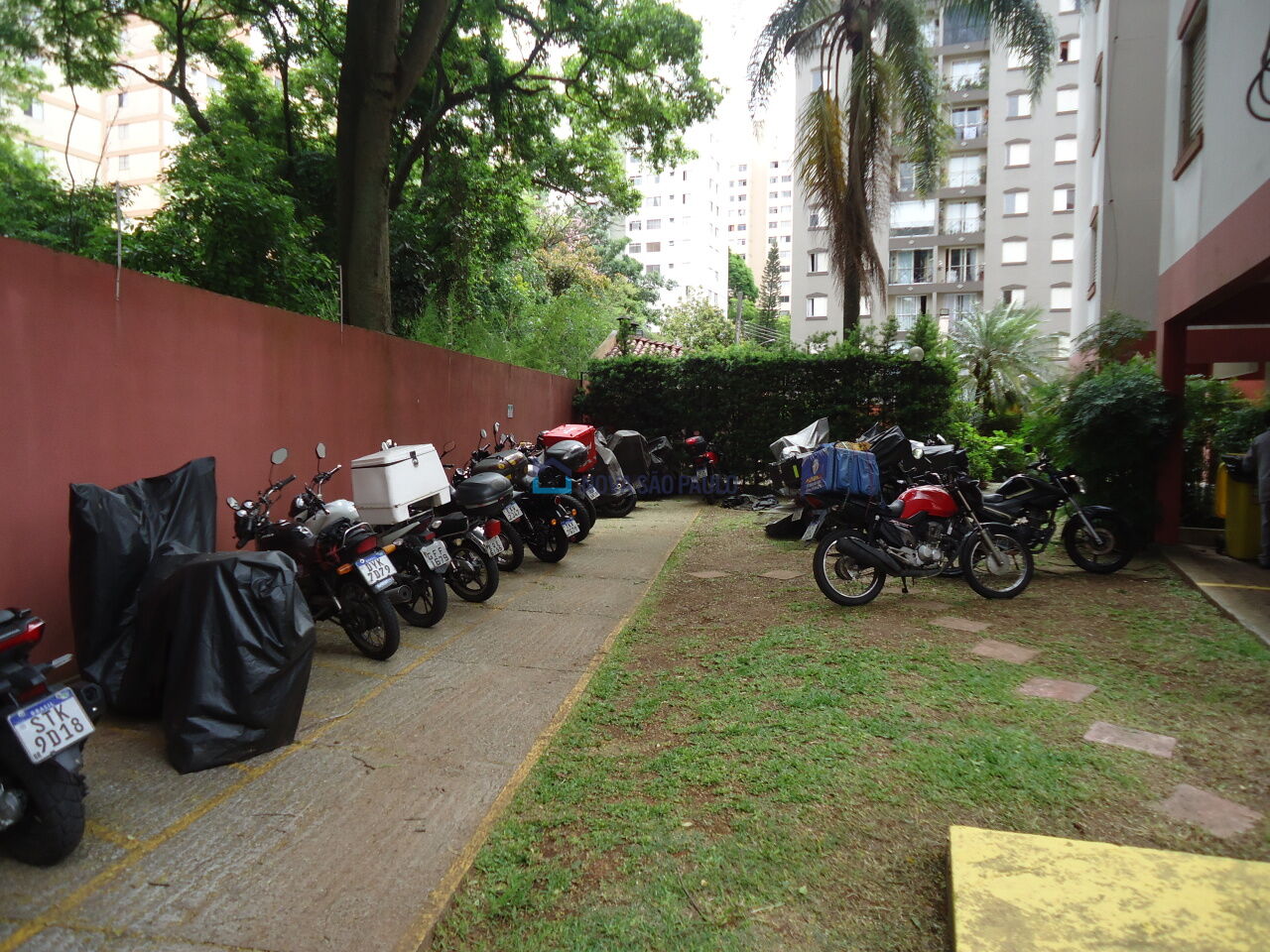 Foto 37 - BI49055