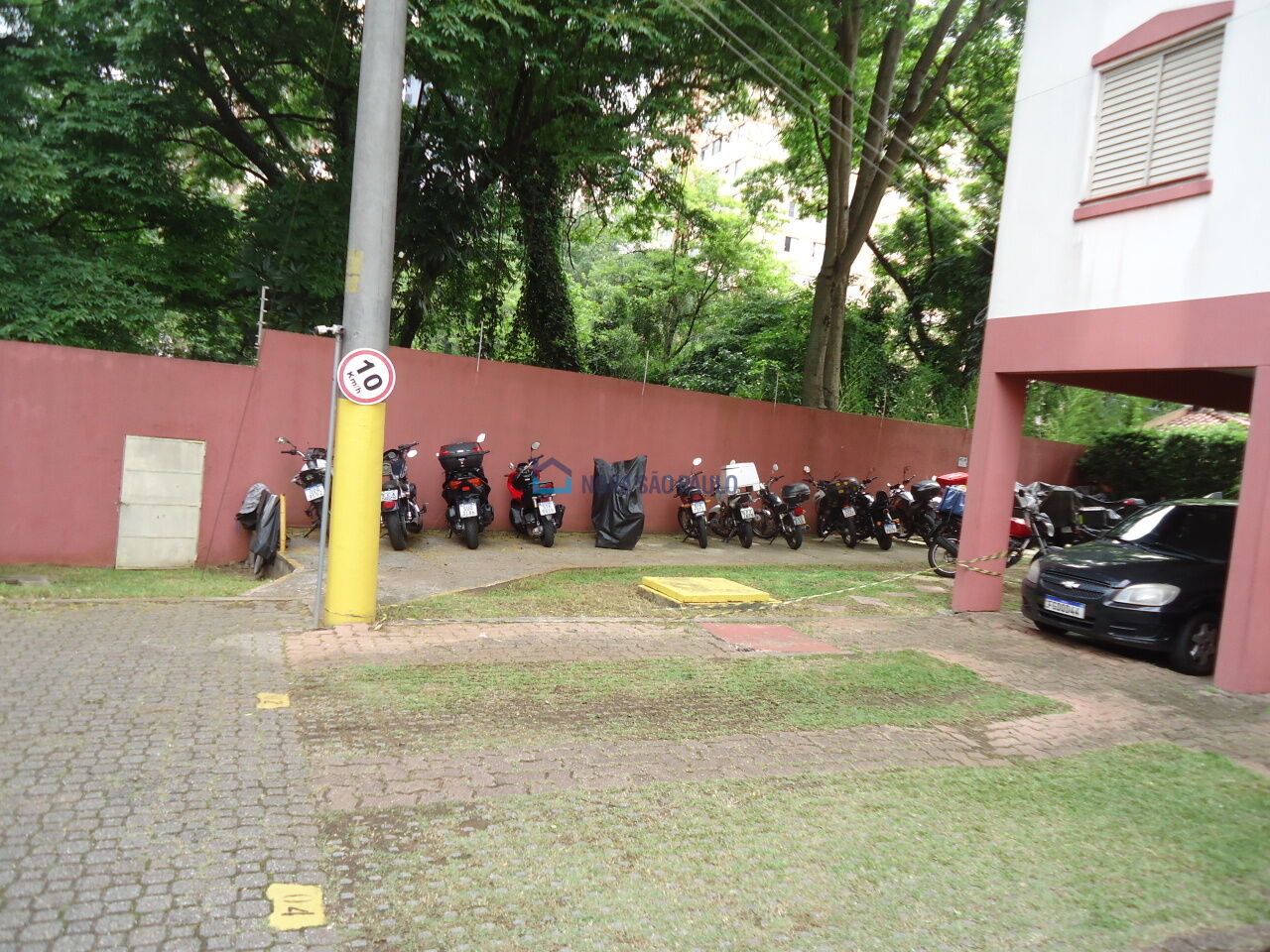 Foto 38 - BI49055