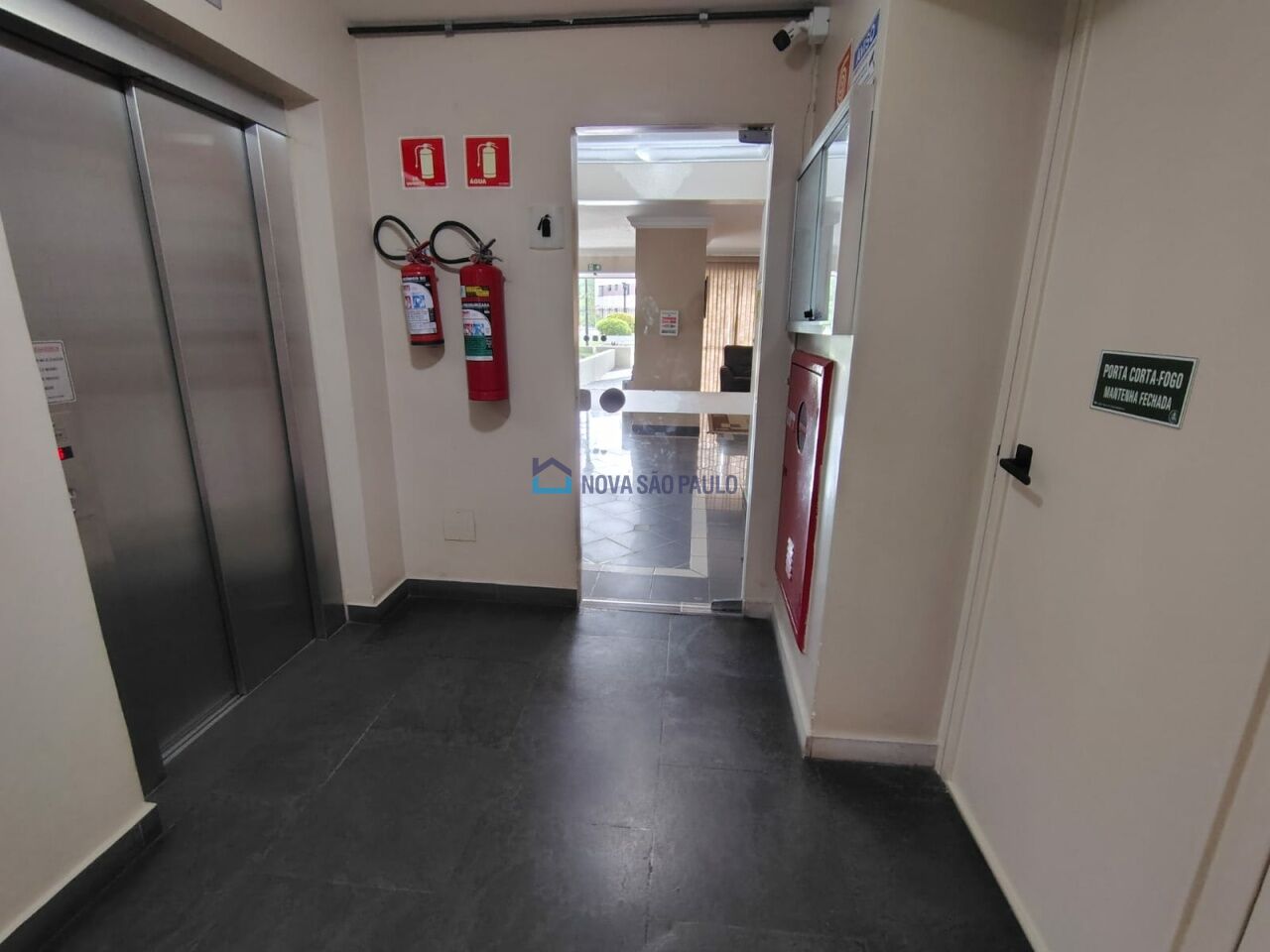 Foto 45 - BI49333