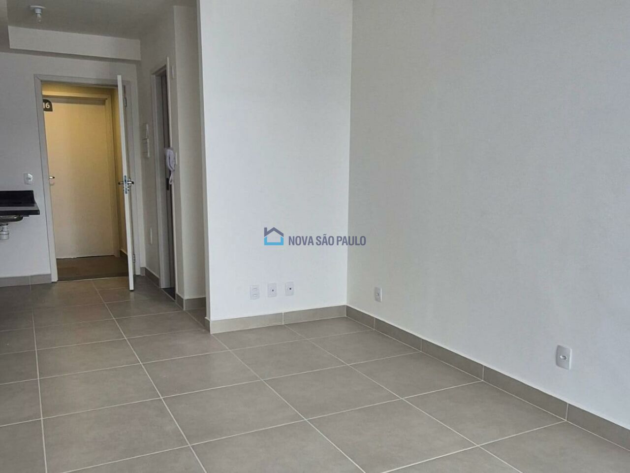 Foto 3 - BI49496