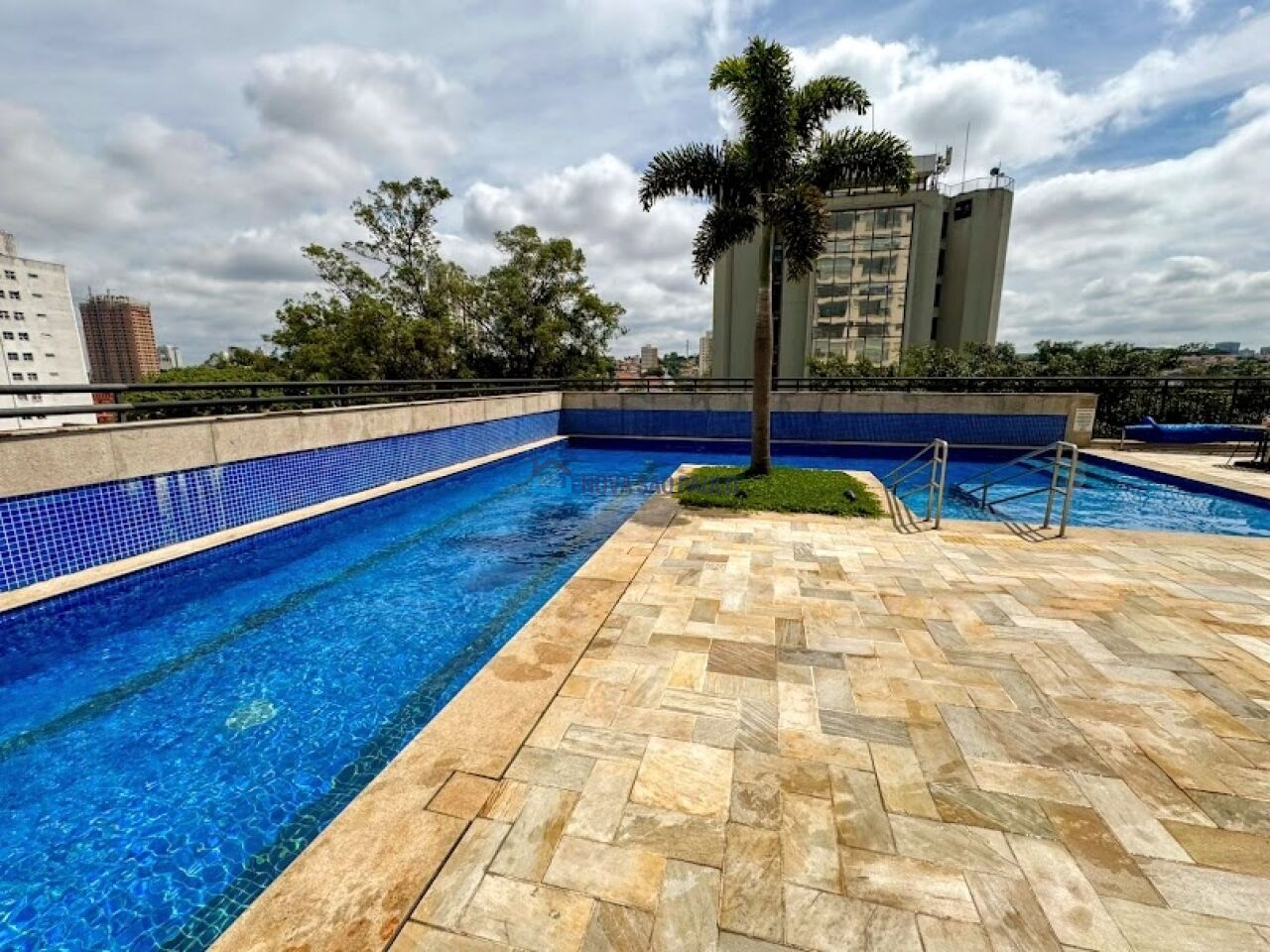 Foto 39 - BI49696