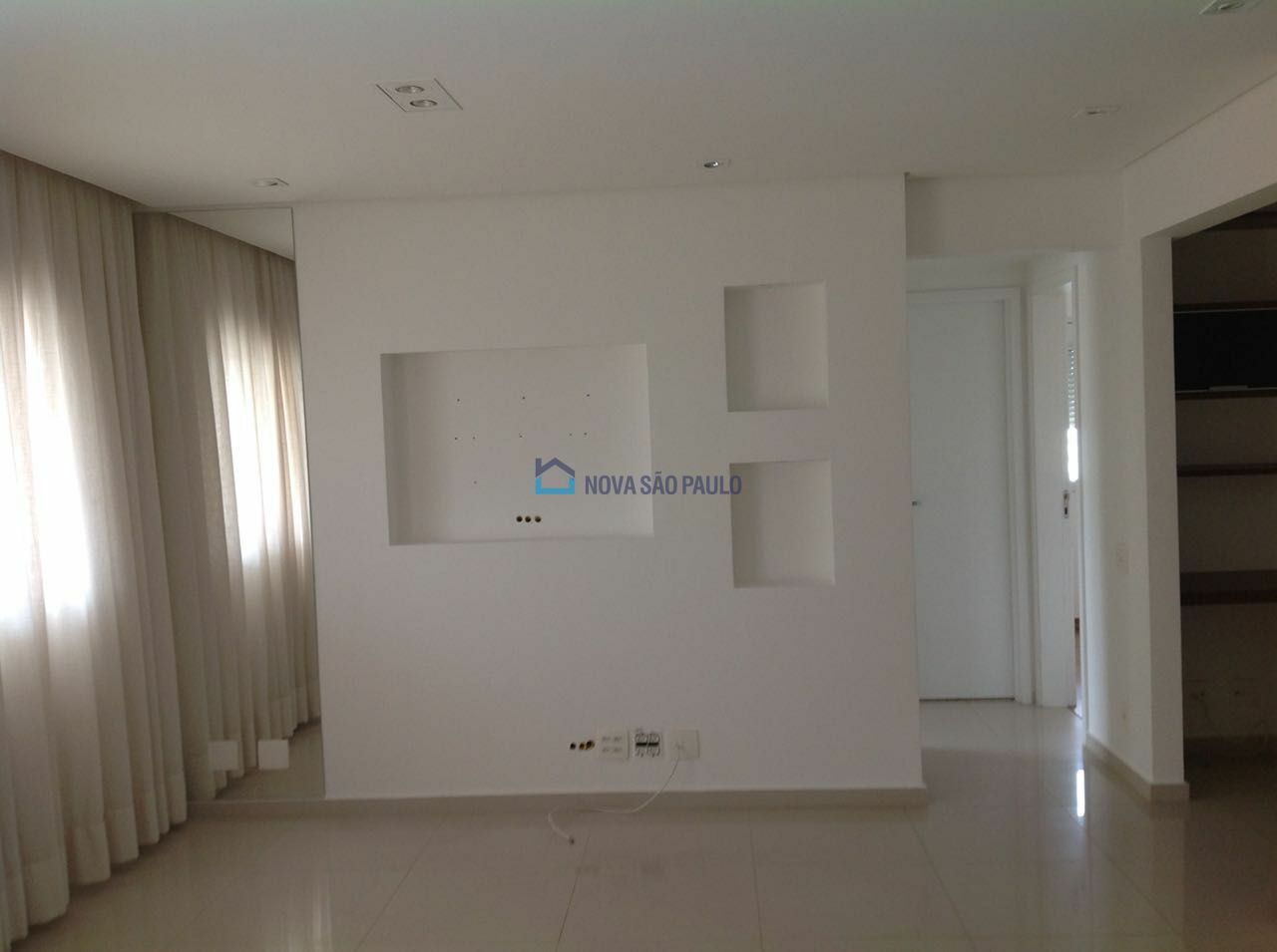 Foto 4 - BI49943