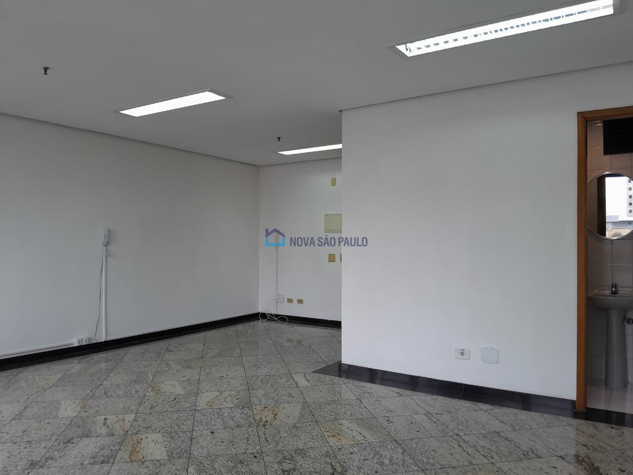 Foto 8 - BI50043