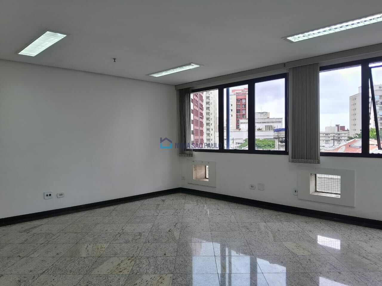 Foto 3 - BI50043
