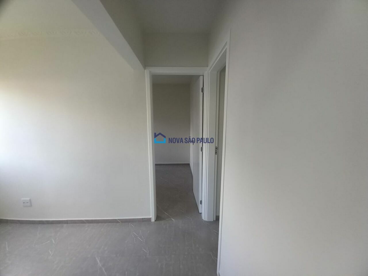 Foto 4 - BI50054