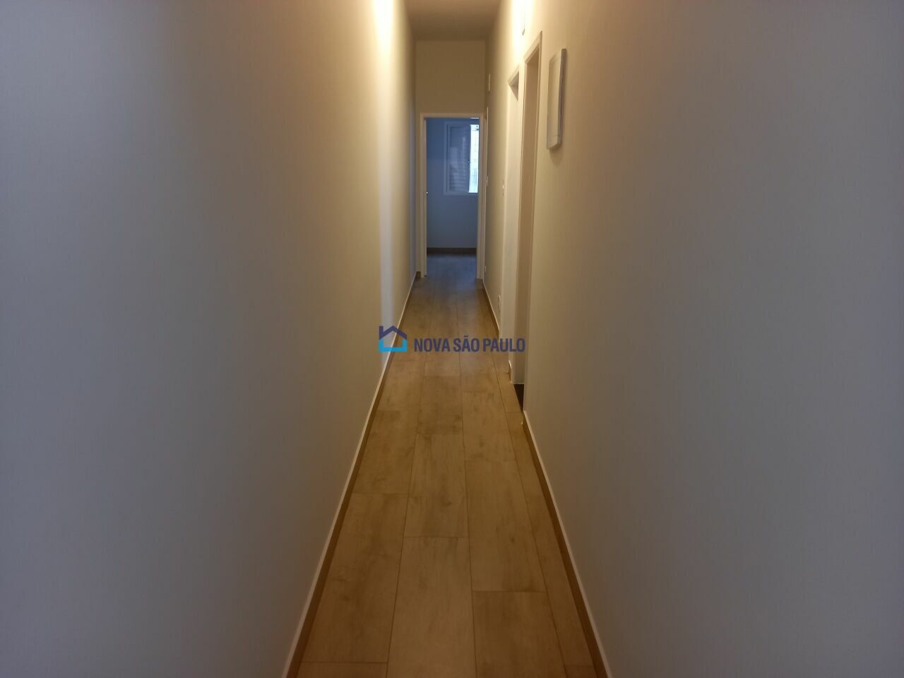 Foto 2 - BI50071