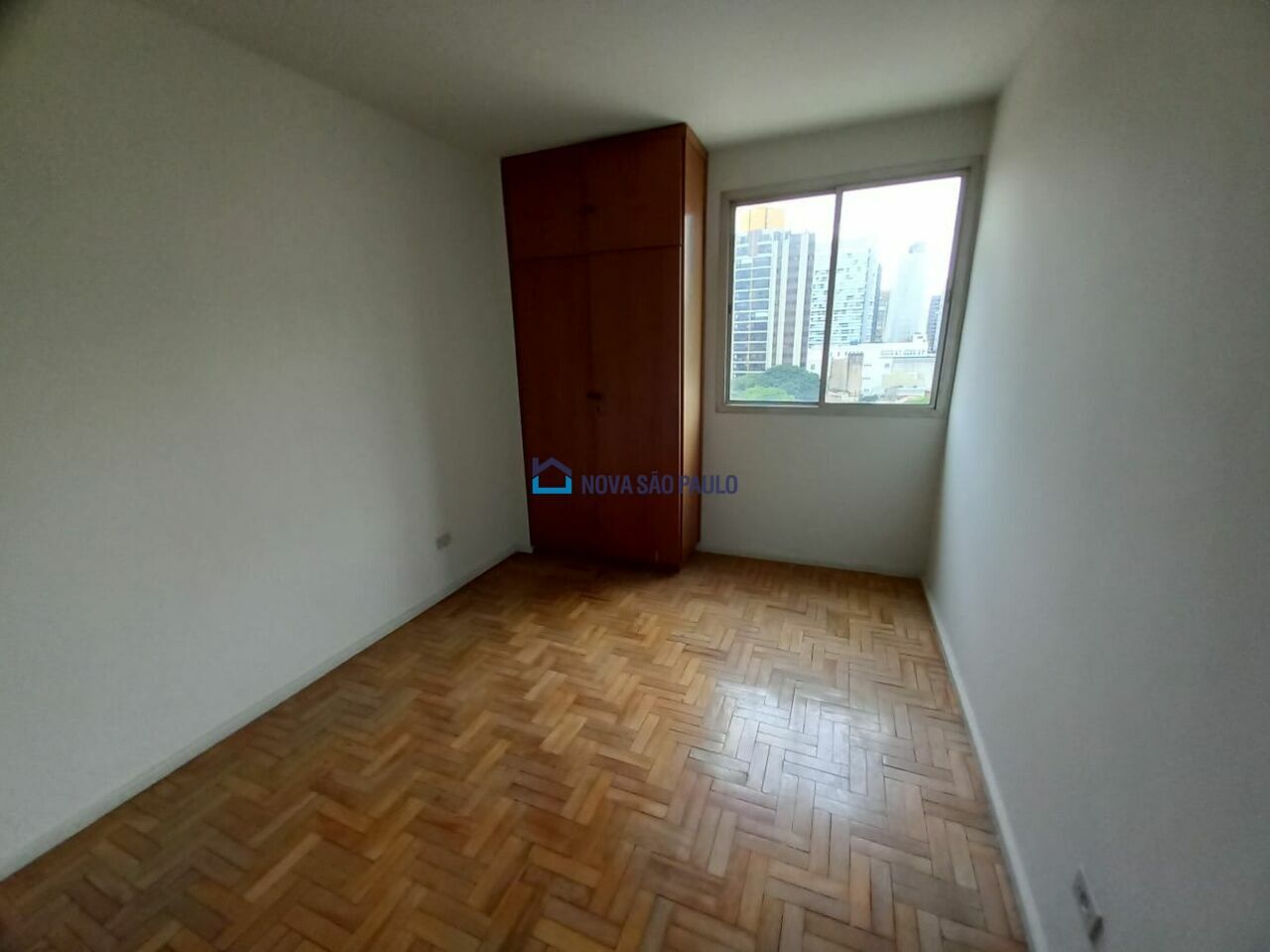 Foto 3 - BI50104