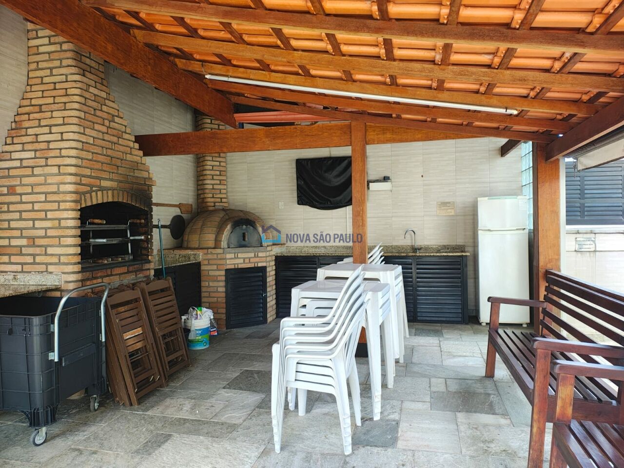 Foto 35 - BI50331