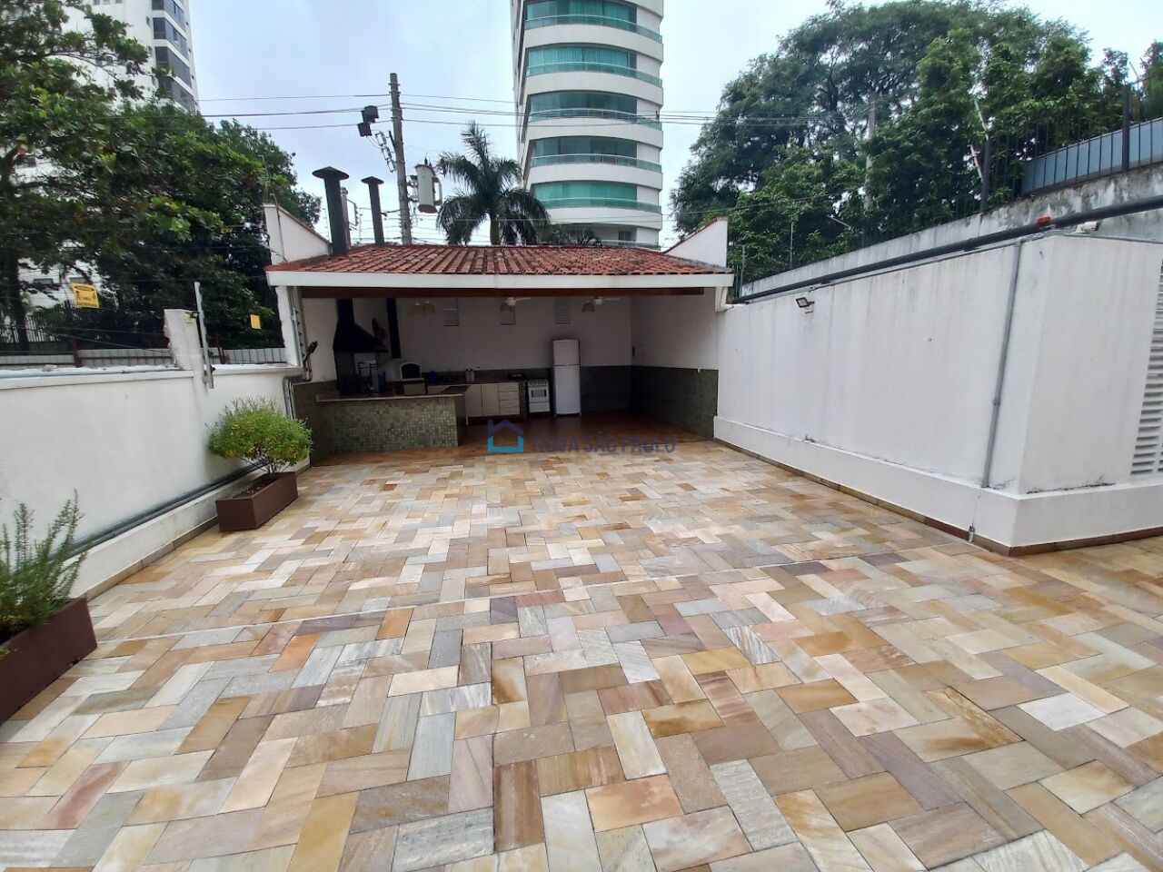 Foto 34 - BI50676