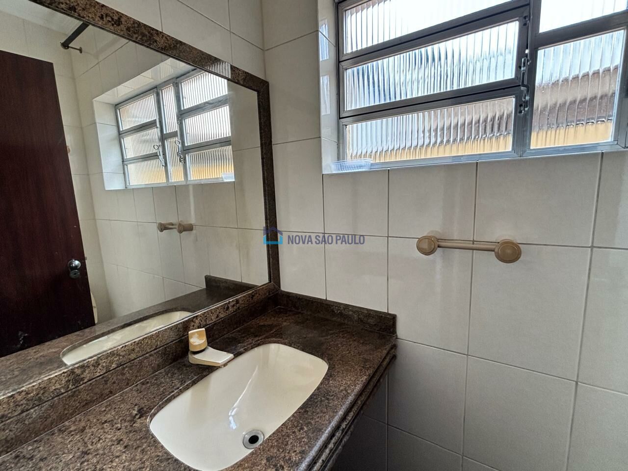 Foto 8 - BI50861