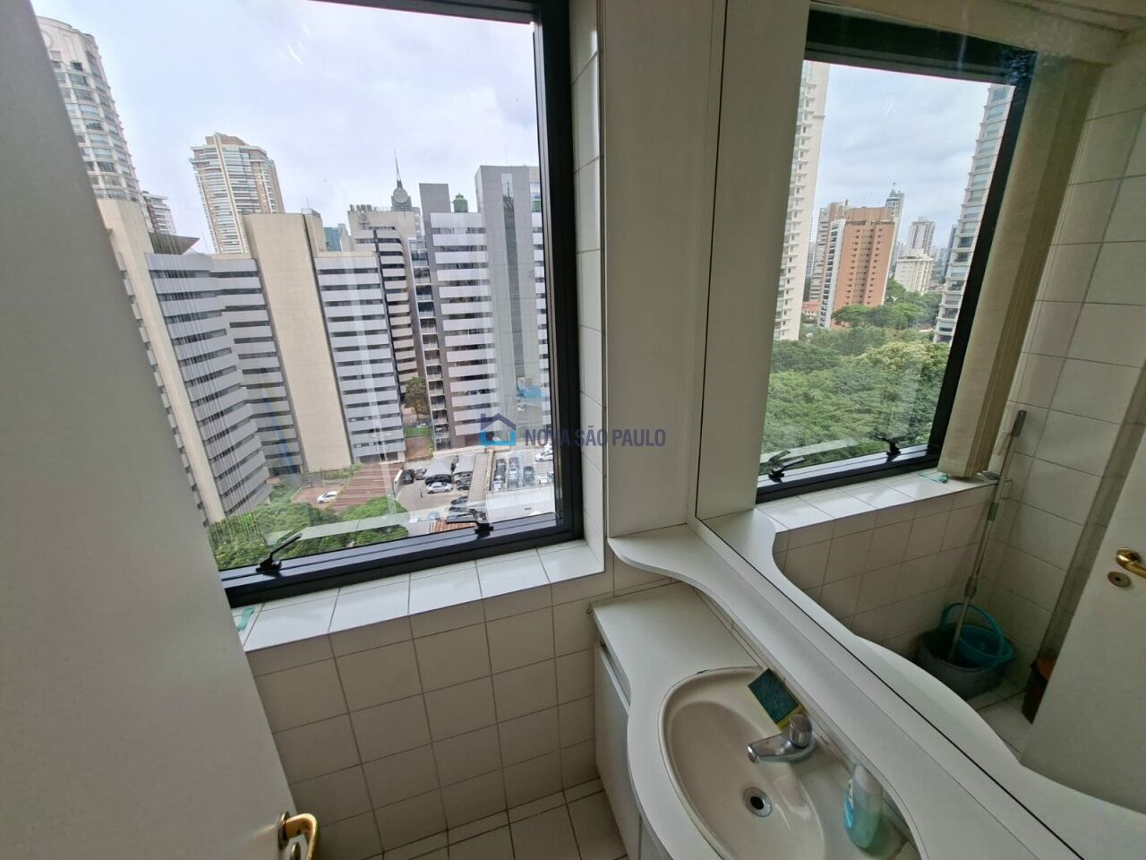 Foto 8 - BI51041