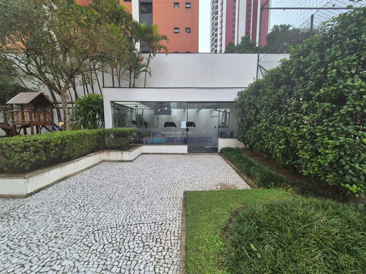 Foto 42 - BI51236