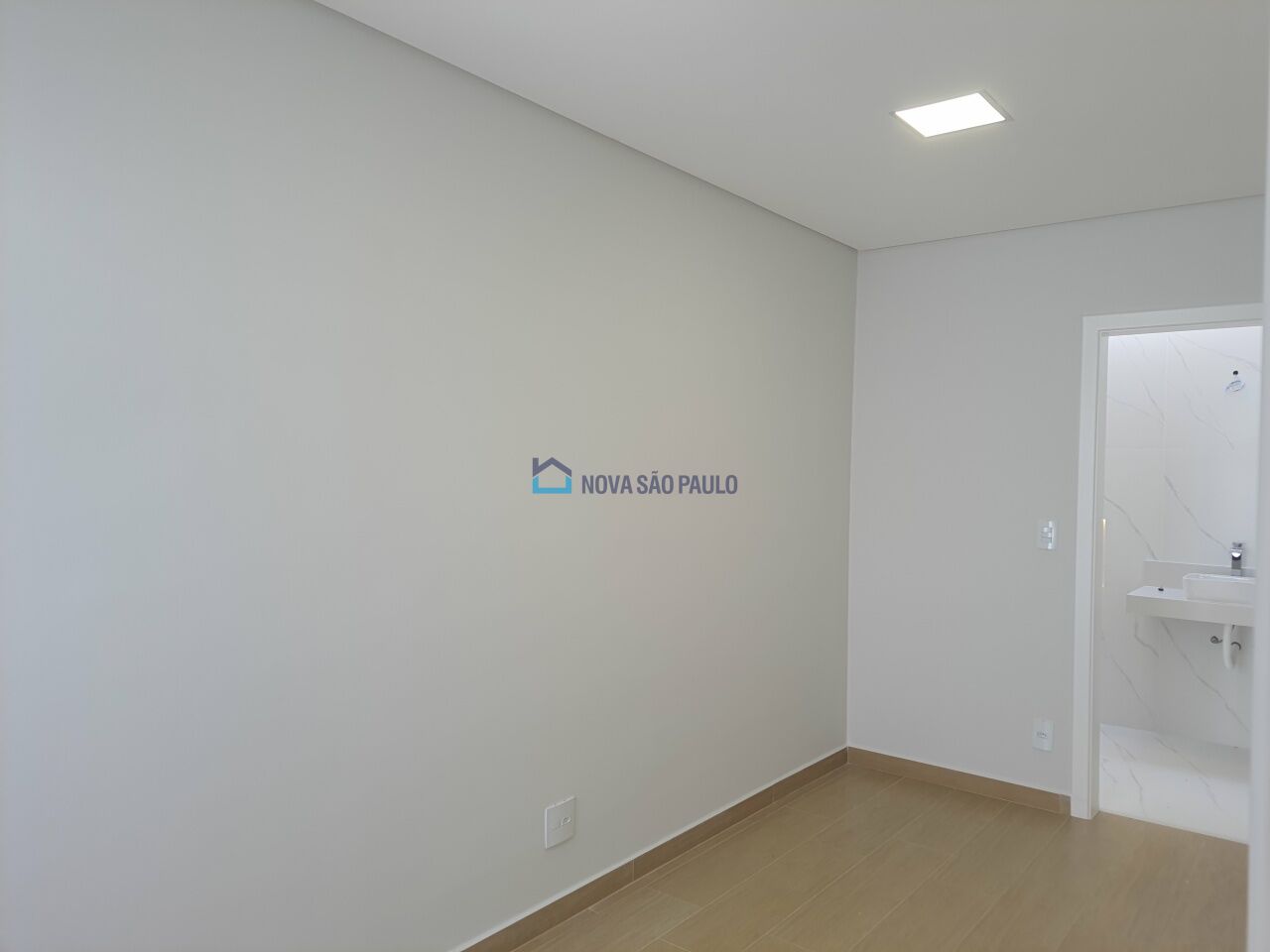Foto 31 - BI51240