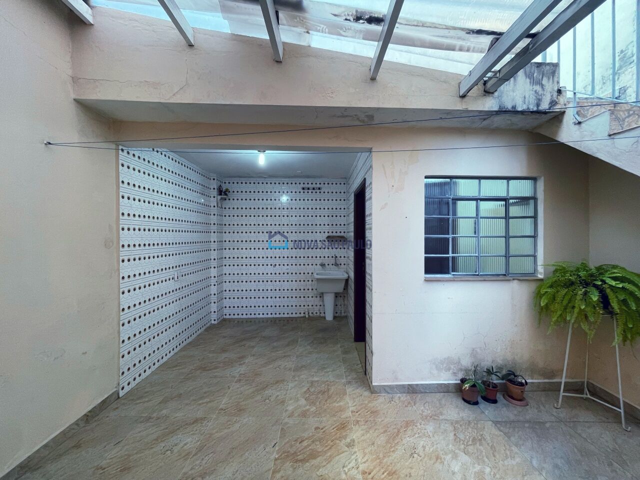 Foto 2 - BI52403
