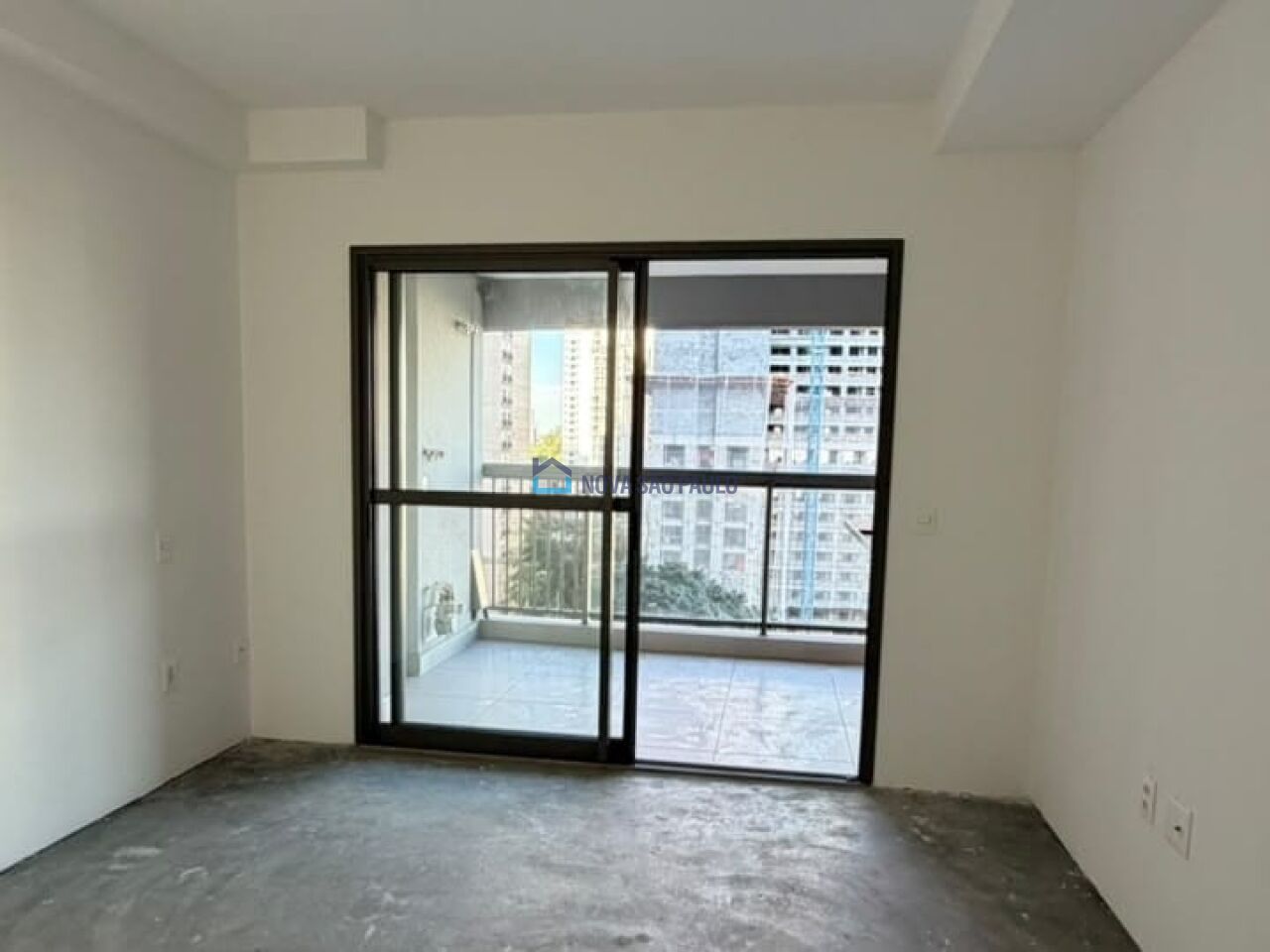 Foto 3 - BI52973