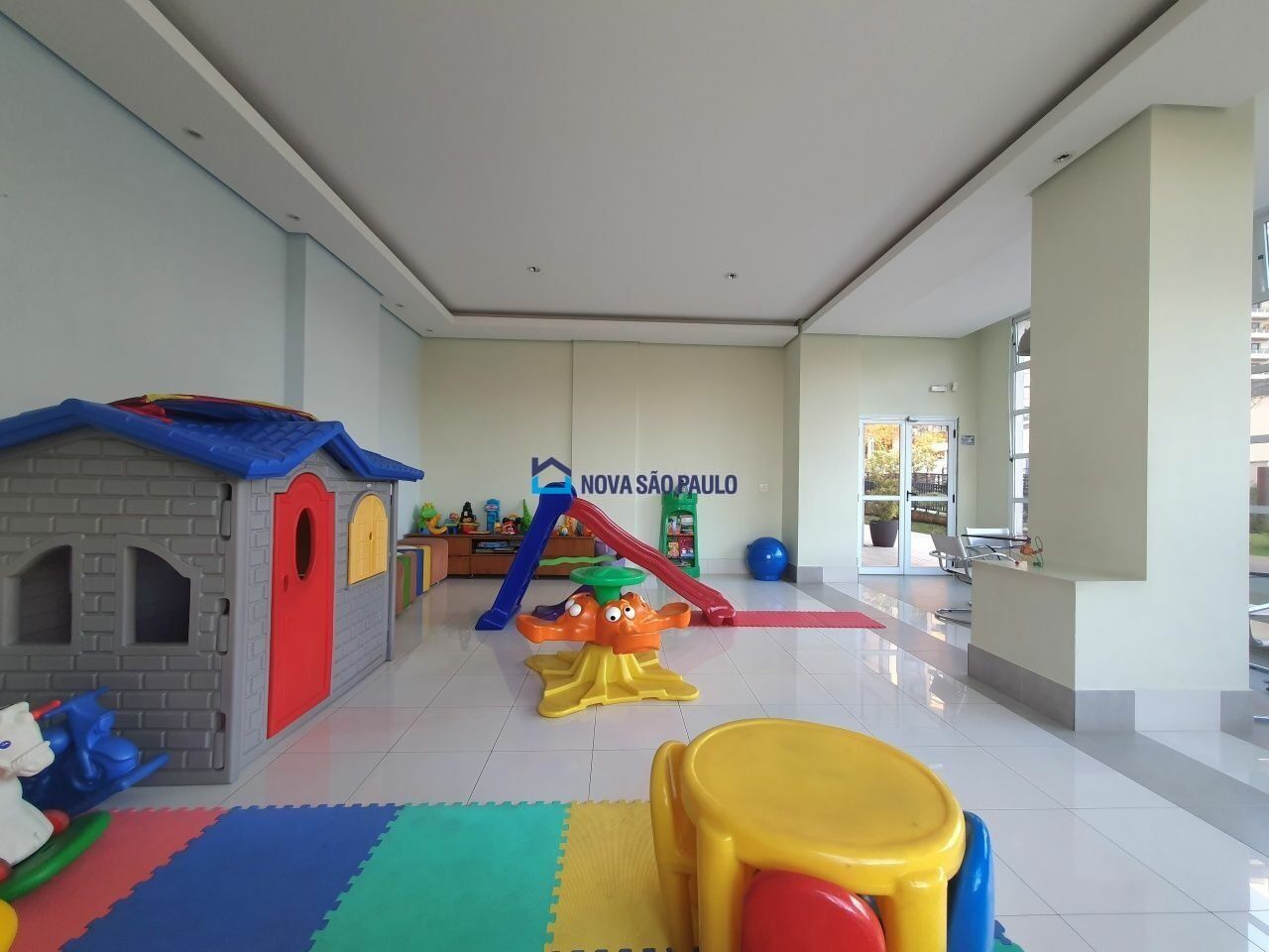 Foto 38 - BI53163
