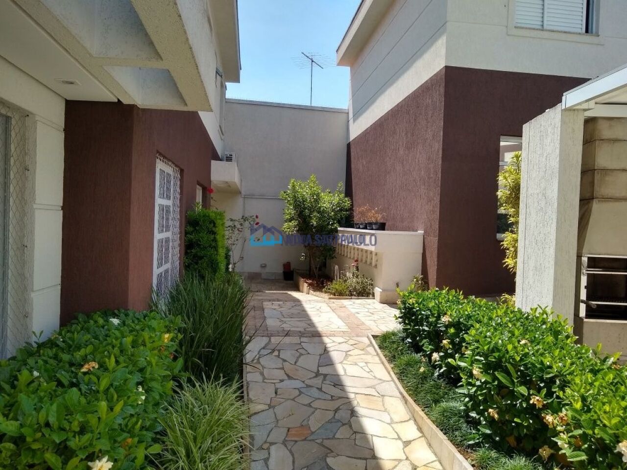 Foto 3 - BI53382