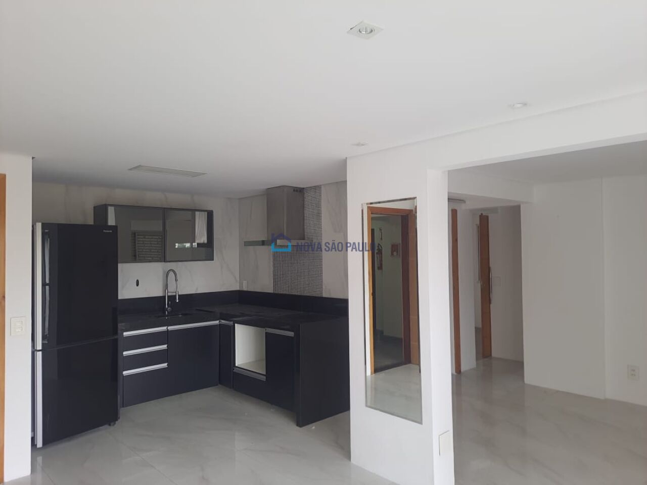 Foto 4 - BI53405