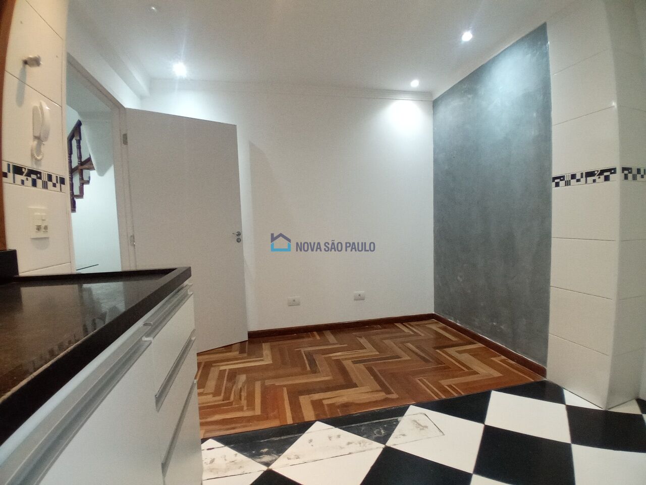 Foto 4 - JA41330