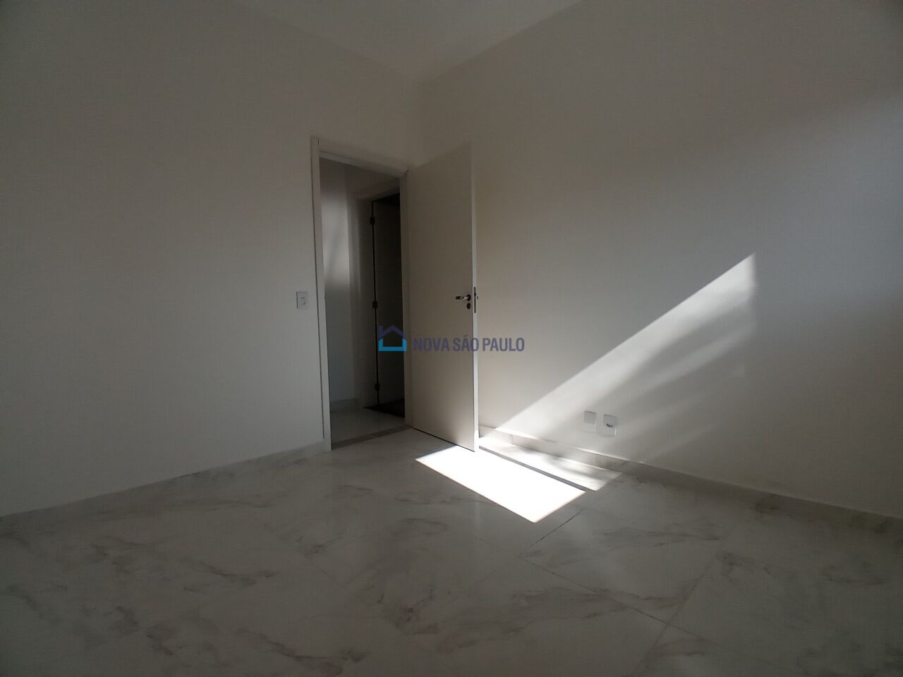 Foto 4 - JA41436