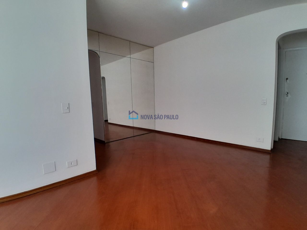 Foto 2 - JA42053