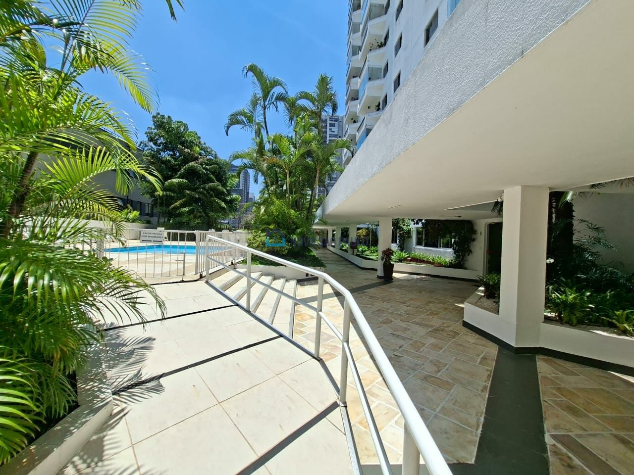 Foto 35 - JA42800