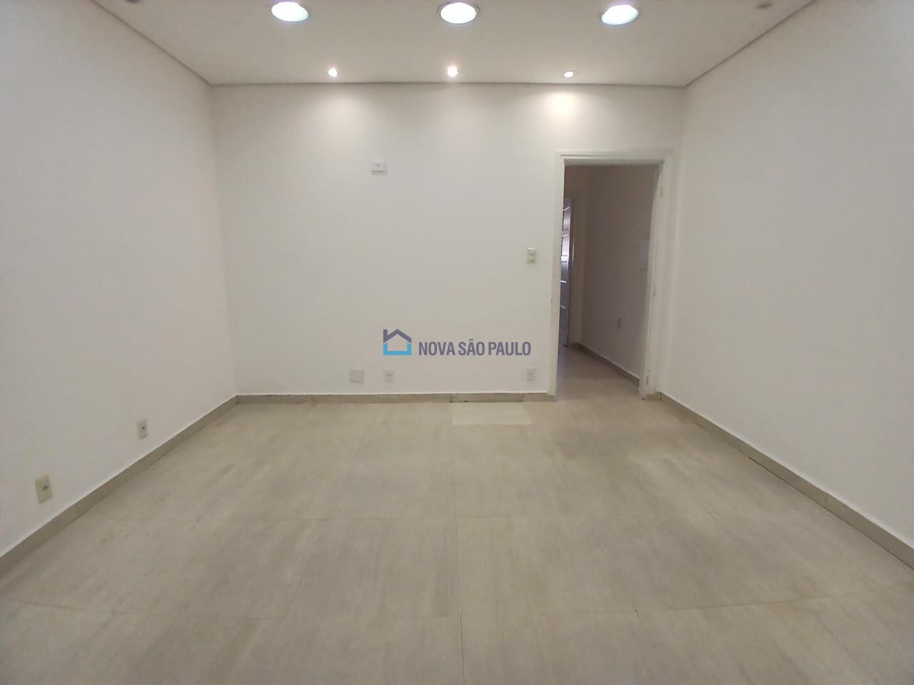 Foto 31 - JA43015