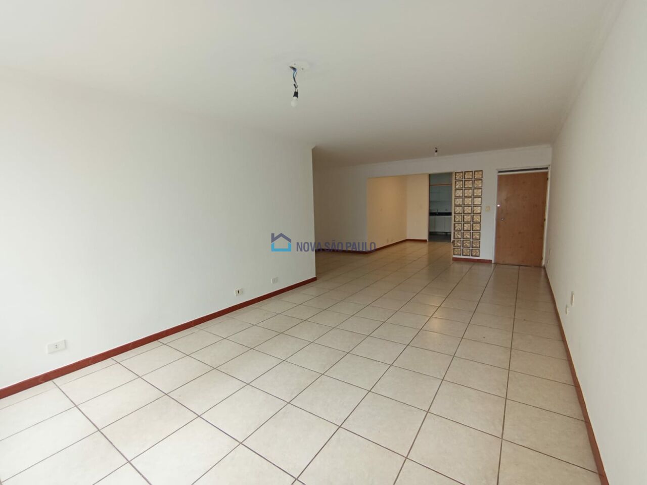 Foto 5 - JA43112