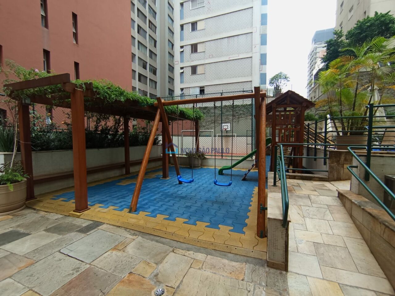 Foto 31 - JA43112