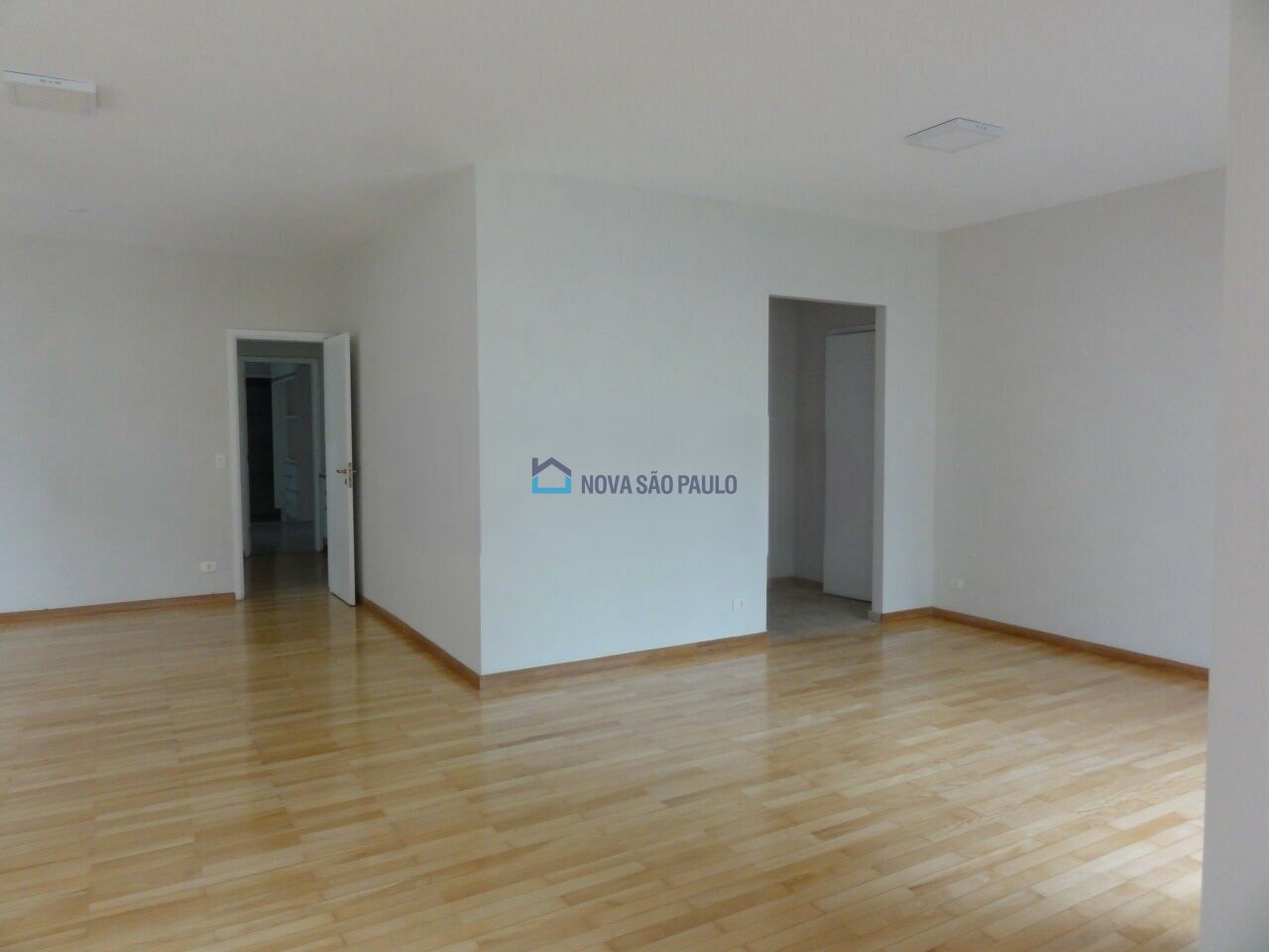 Foto 2 - JA43154