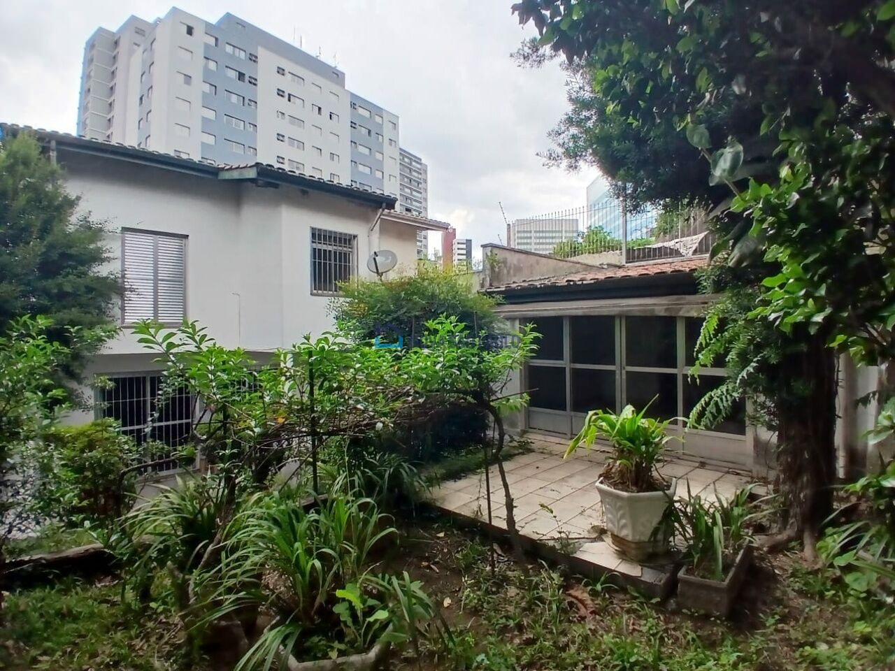 Foto 45 - JA43235
