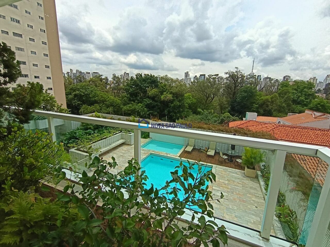 Foto 21 - JA43569