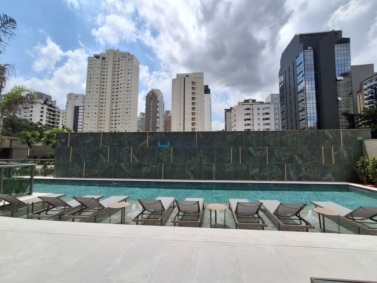 Foto 43 - JA43628