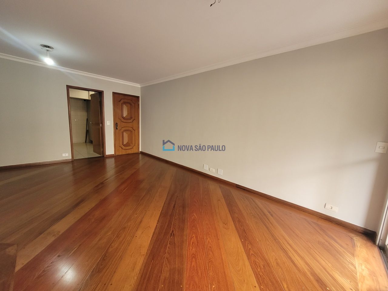 Foto 3 - JA43815