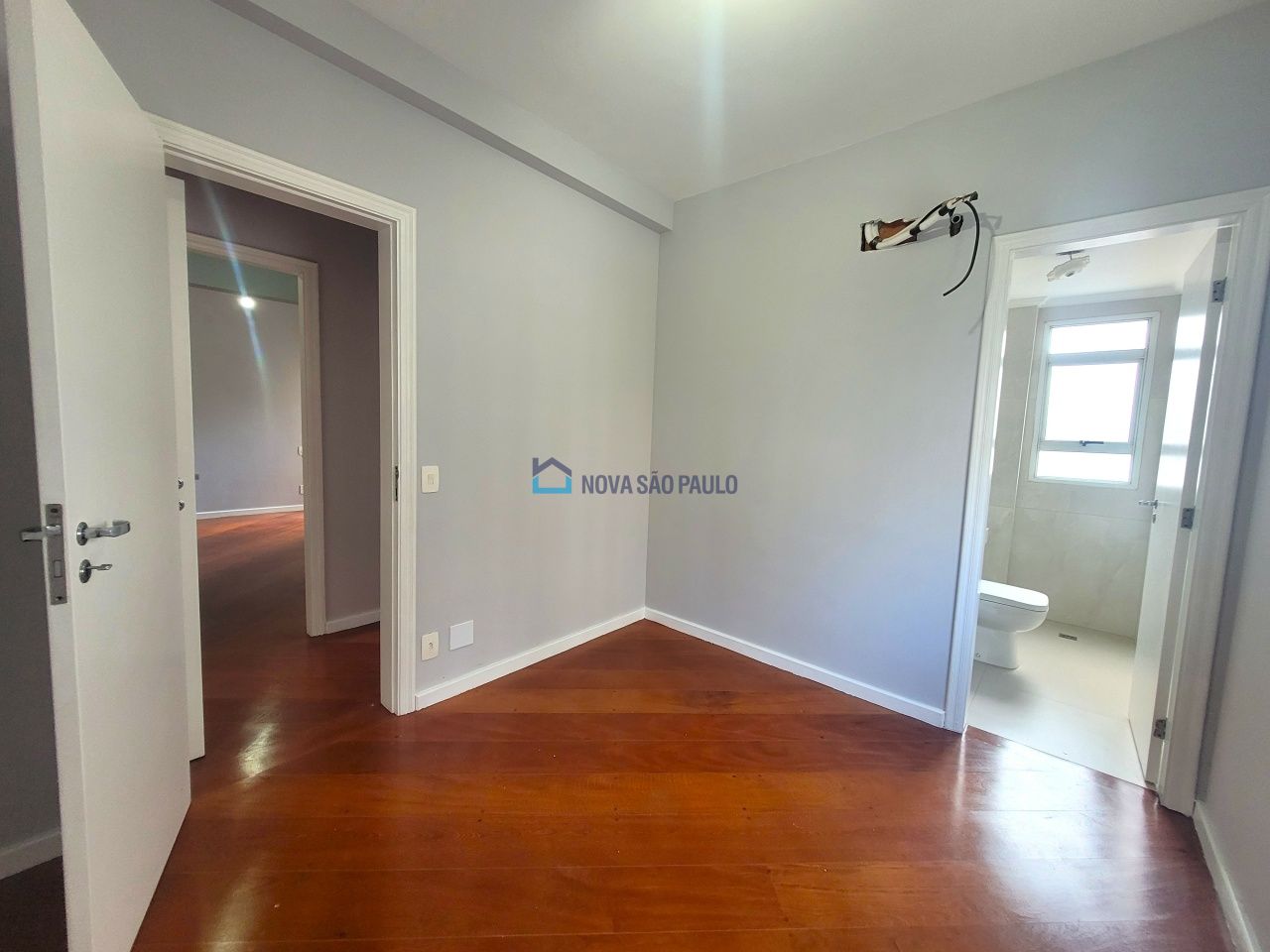 Foto 22 - JA43816