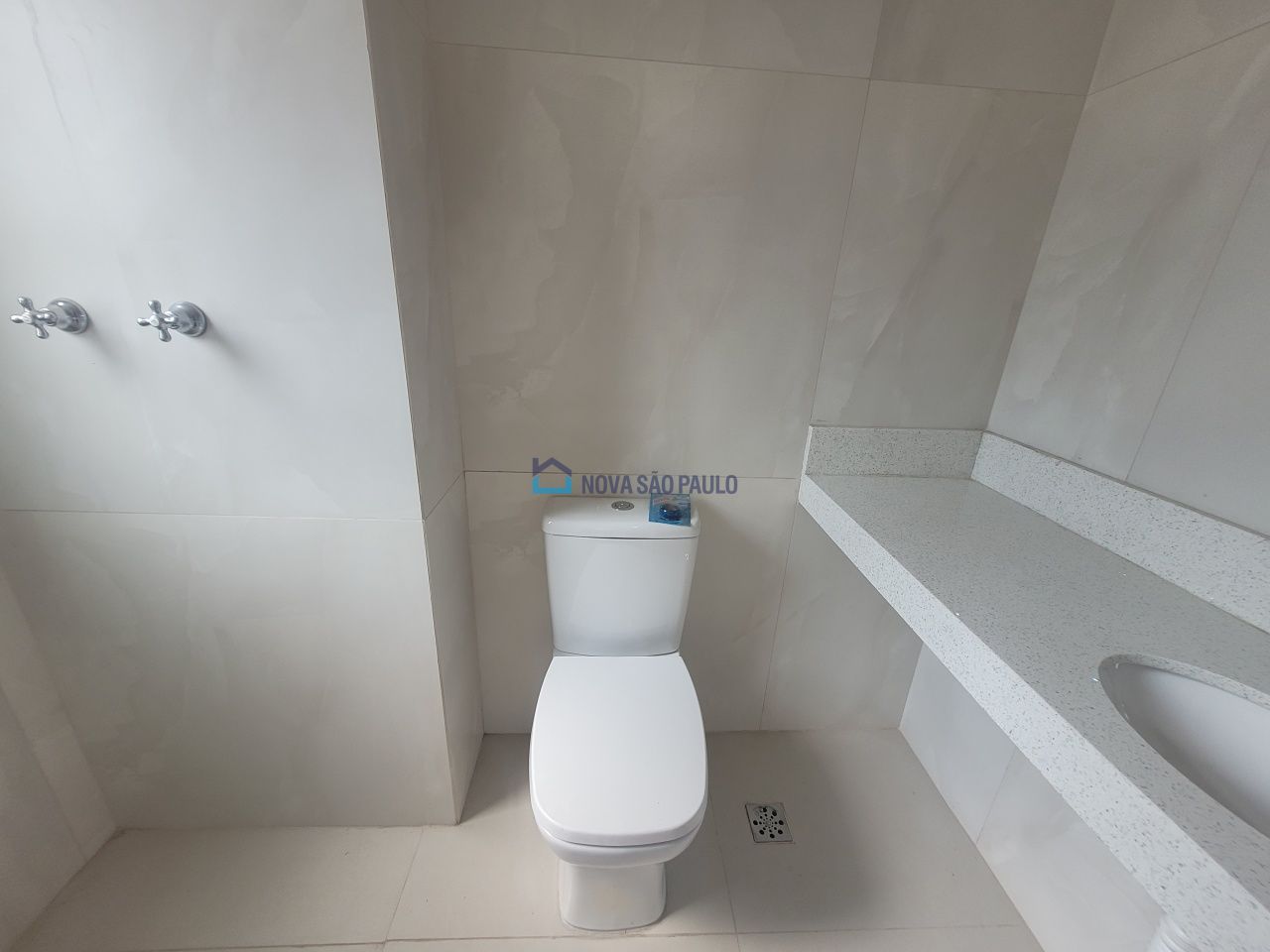 Foto 19 - JA43816