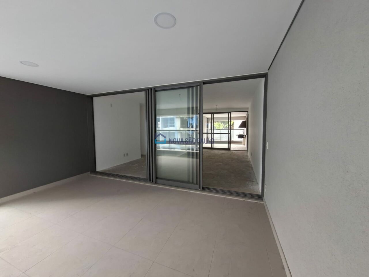 Foto 3 - JA43885